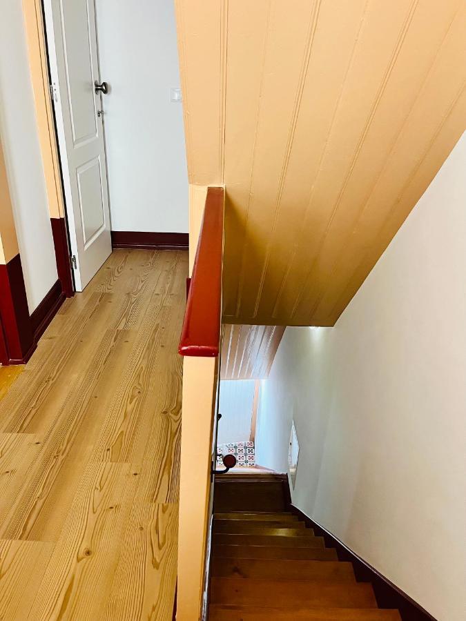 Appartamento Casa Rosa Com Ac Coimbra Esterno foto
